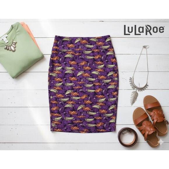 Nwt LuLaRoe Purple Feather Cassie Skirt Sz. M - Picture 1 of 2